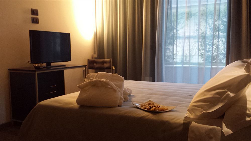 Hotel San Giorgio Ричоне Екстериор снимка